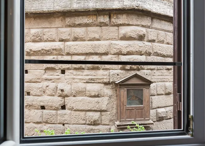 Roman Forum Suite